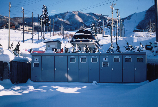 �L���[�r�N����������d�ݔ���